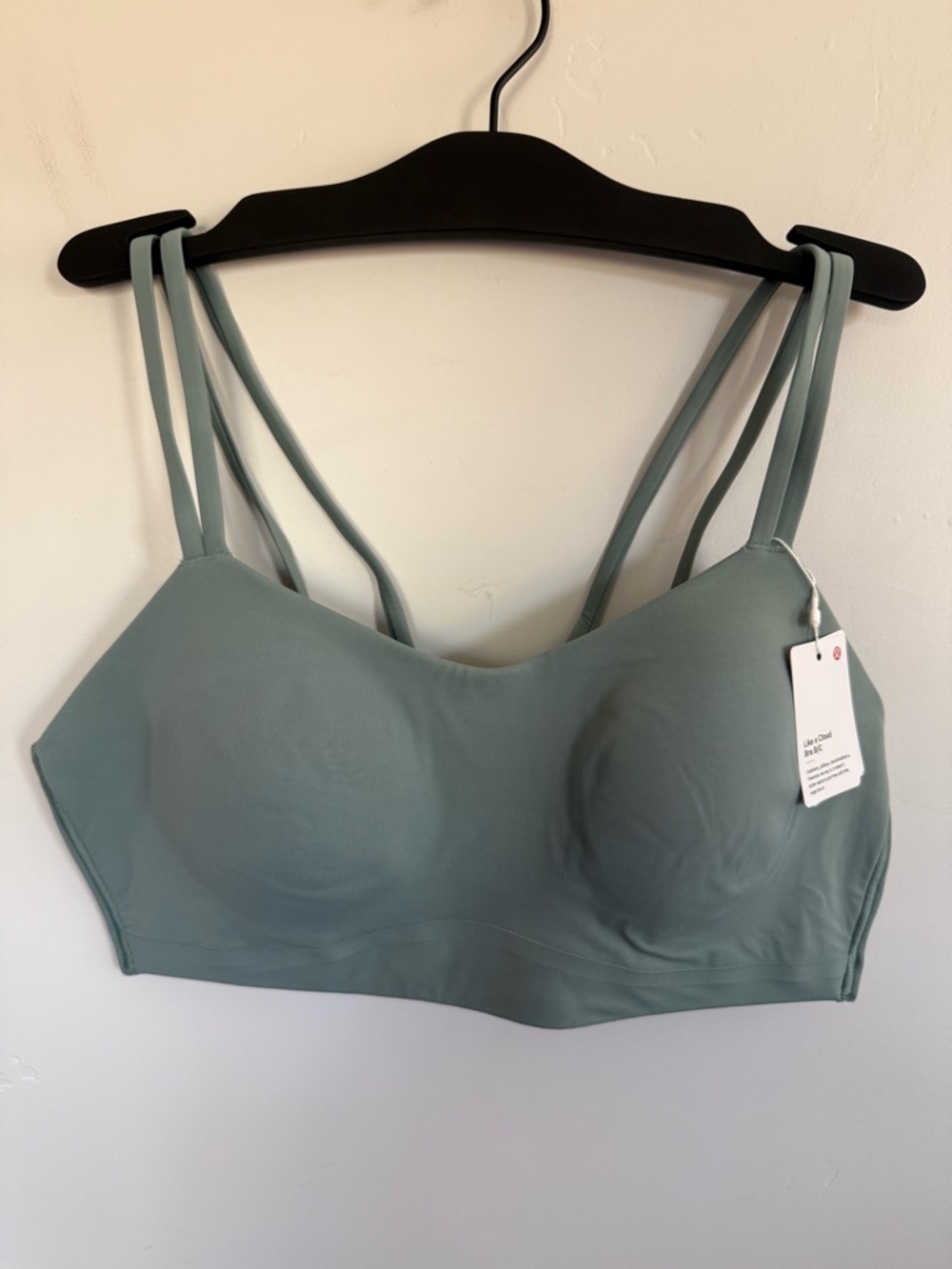 NWT Lululemon Like a Cloud Bra *Light Support, B/C Cup Size 12